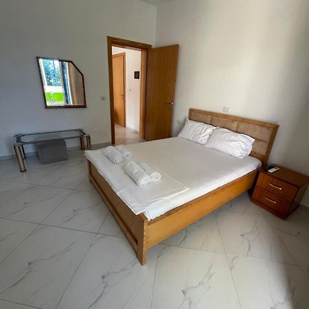 Olympia Guesthouse Ксамил Екстериор снимка