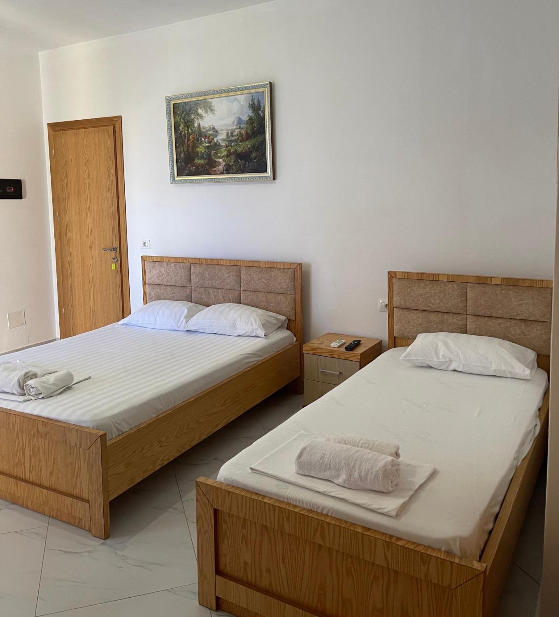 Olympia Guesthouse Ксамил Екстериор снимка